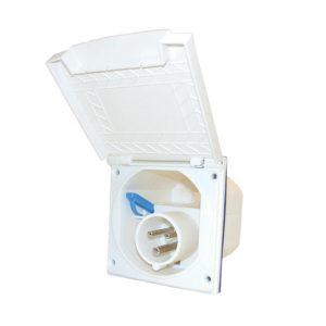 Tomada CEE 230V Quadrada com Tampa