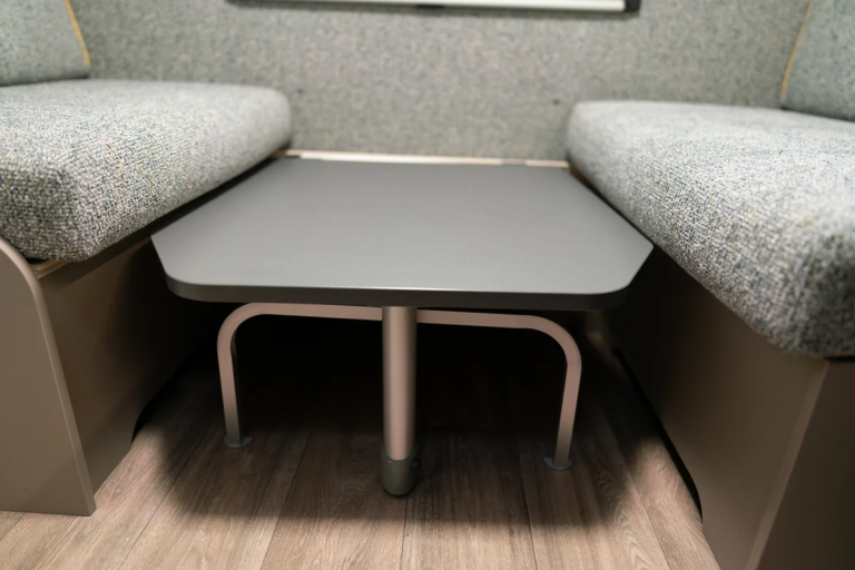 csm_Wohnen_Clever_Tisch_LiegeflD